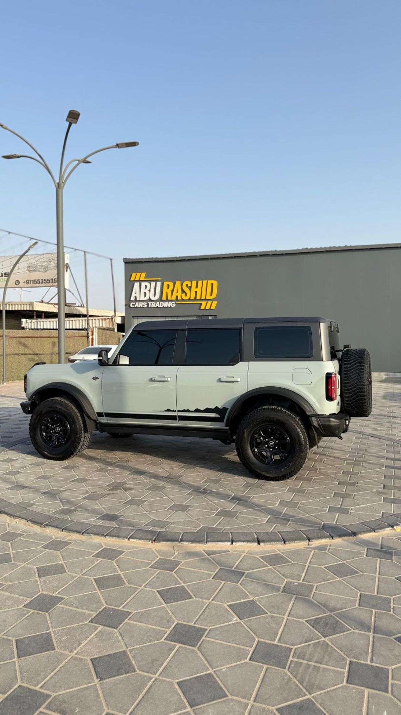 فورد برونكو Wildtrak 2.7L (5 Seater)