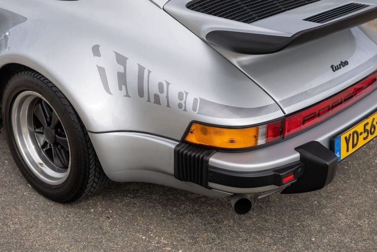 Porsche 930 911 / 930 Turbo