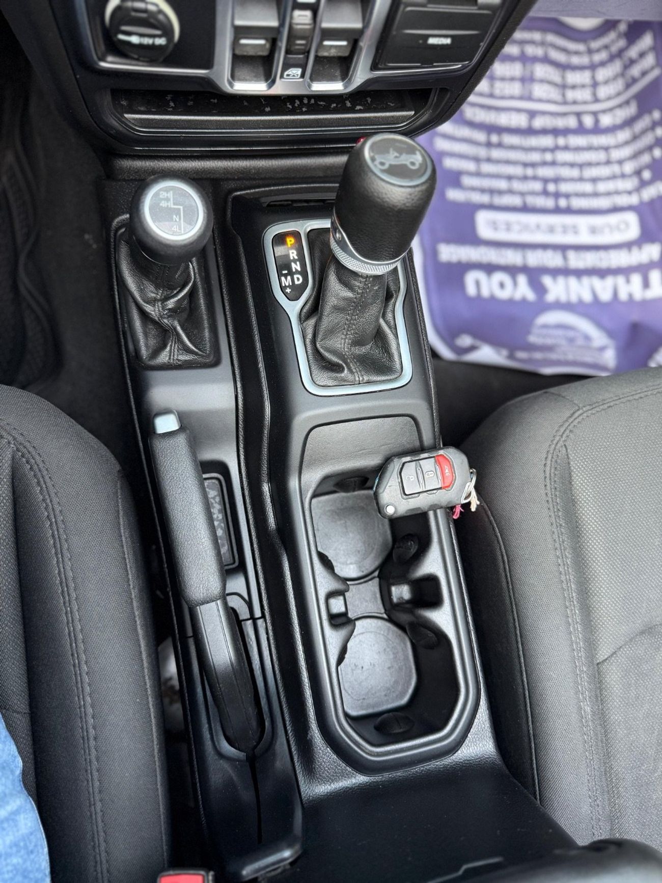 Jeep Wrangler Unlimited Sport 3.6L A/T