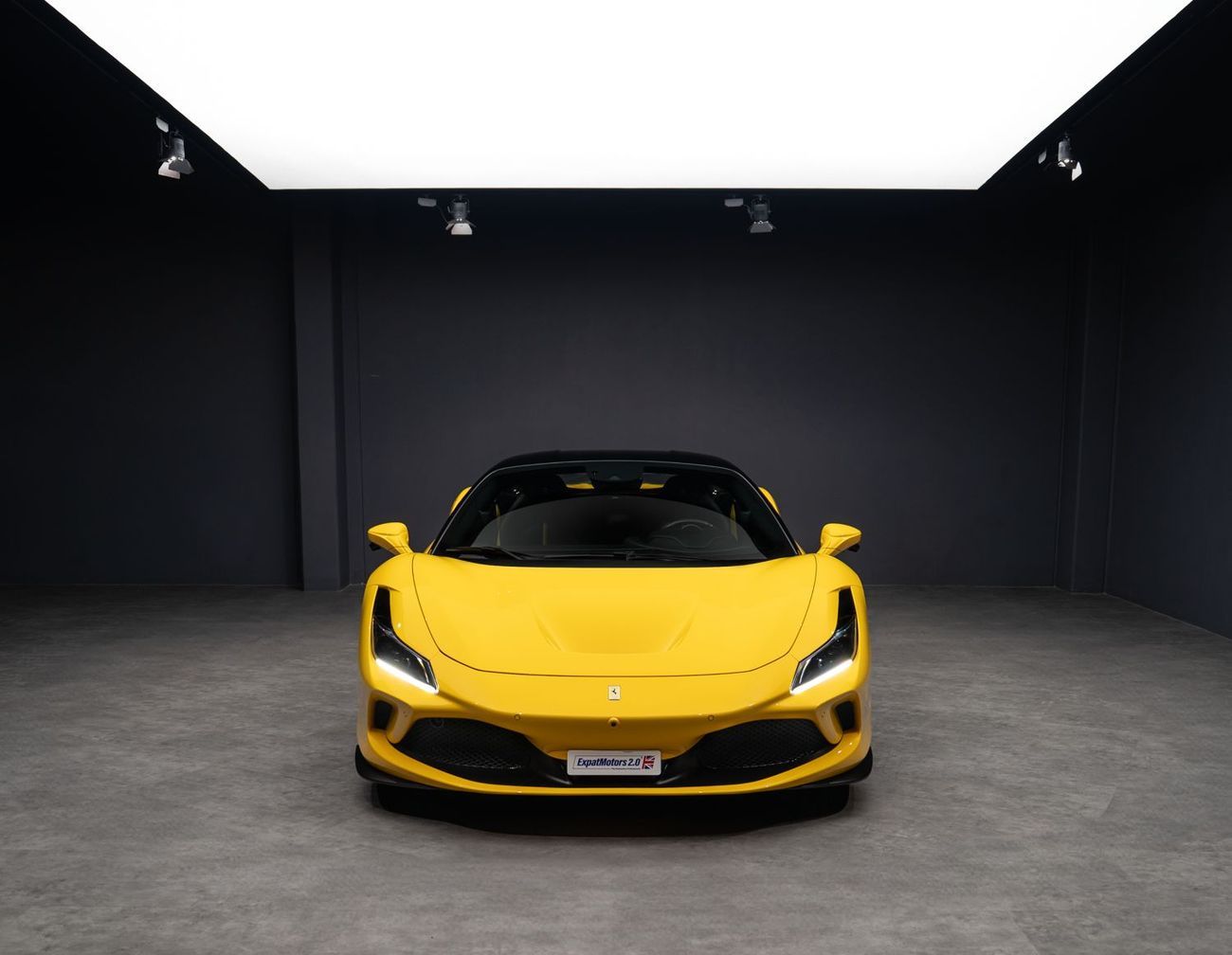Ferrari F8 Tributo 2021 Ferrari F8 Tributo 3.8L V8 720 HP • Ferrari Warranty + Service Contract • GCC