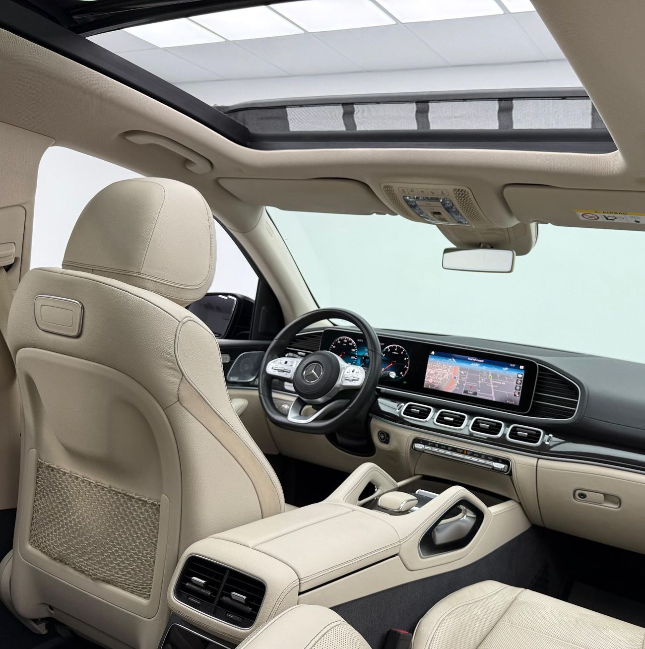 مرسيدس بنز GLS 450 4MATIC 2020 Mercedes Benz GLS 450 AMG 4MATIC, Warranty, Full Mercedes Service History, 7 Seater, GCC