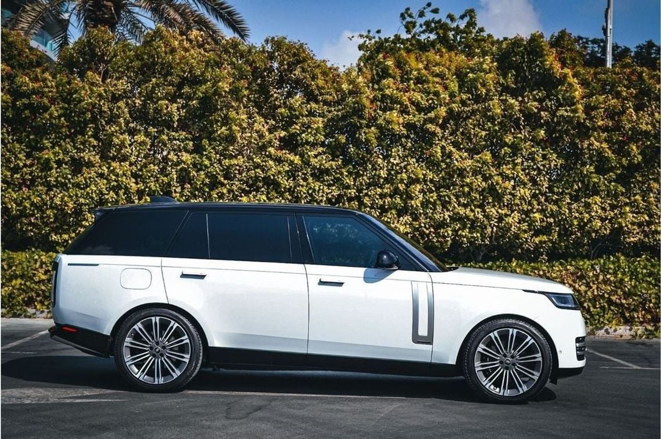 لاند روفر رينج روفر Range Rover Vogue P530 Autobiography 2023 Long Wheel Basic Low Mileage In Perfect Condition