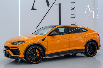 لامبورغيني اوروس STD 4.0T V8 2022 Lamborghini Urus Pearl Capsule, Lamborghini Warranty, Carbon Fiber Package, Fully L