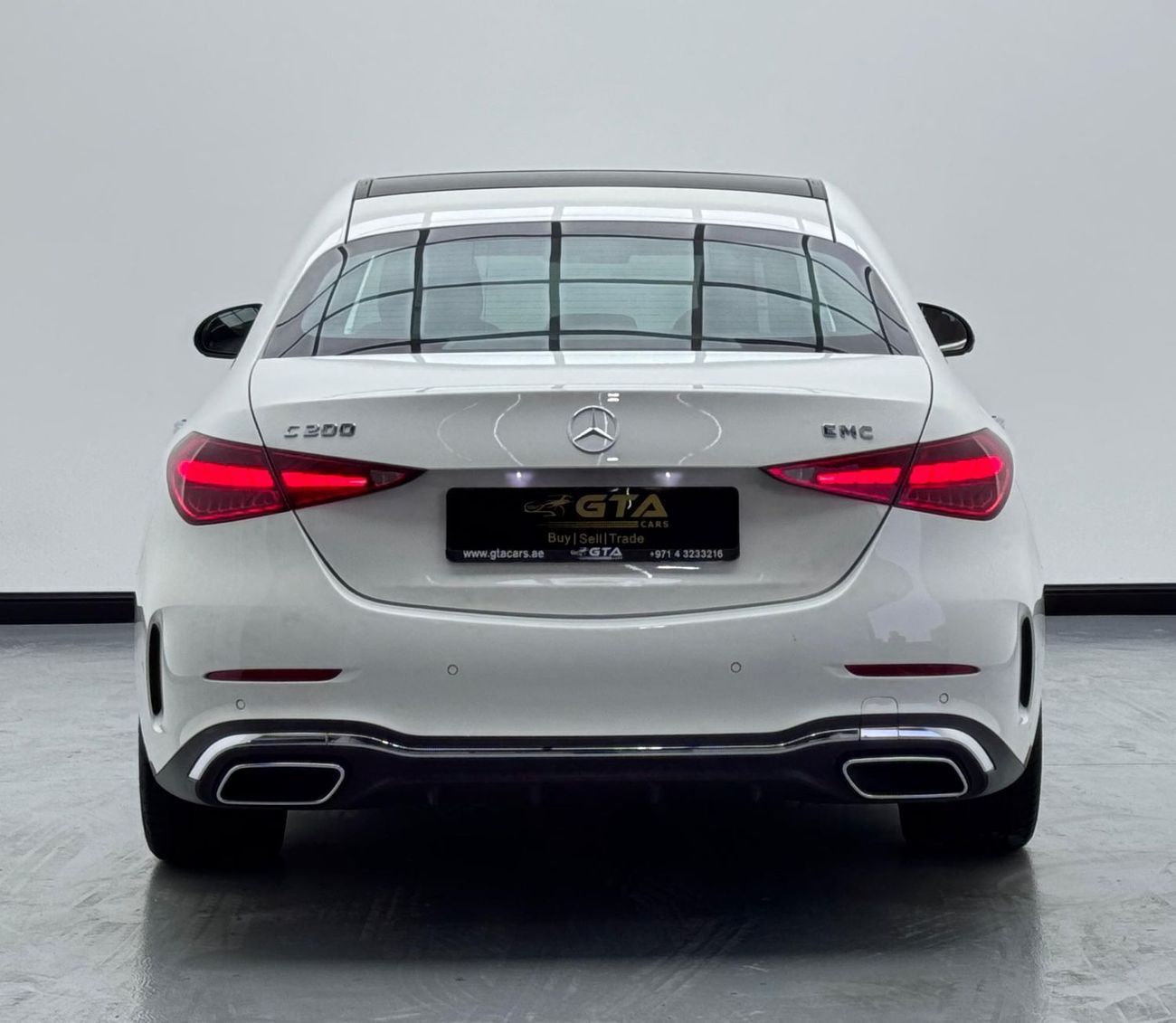 مرسيدس بنز C200 2023 Mercedes-Benz C200 AMG Premium Plus, Full Mercedes Warranty +Service Contract 2028, Low Km, GCC