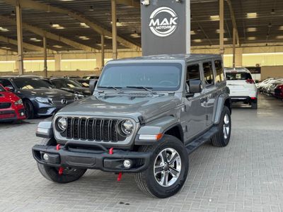 جيب رانجلر صحارى / محرك V6 سعة 3.6 لتر / دخول بدون مفتاح / تشغيل عن بُعد / نقطة عمياء / بحالة ممتازة