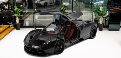Pagani Huayra 6.0L V-12 Twin-Turbocharged Engine