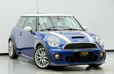 ميني كوبر إس 2013 Mini Cooper S JCW, Service History, Excellent Condition, GCC