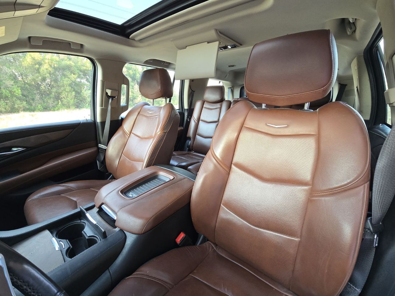 كاديلاك إسكالاد Platinum 6.2L