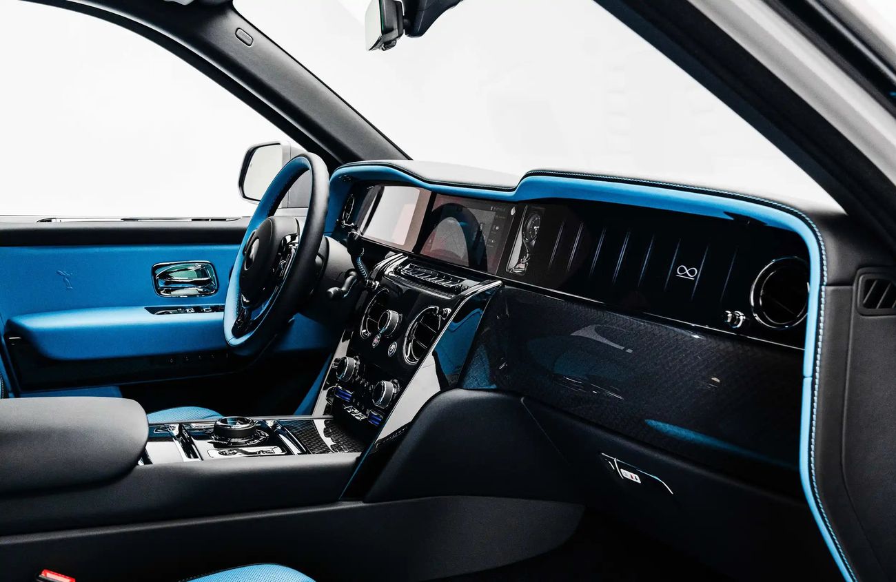 Rolls-Royce Cullinan 6.75L V12 Twin-Turbocharged Engine