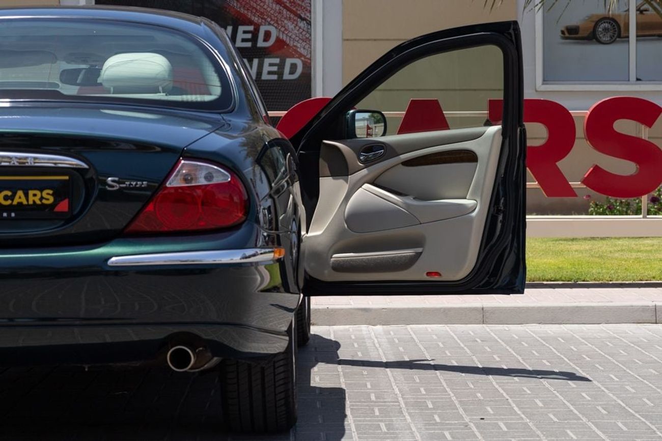 Jaguar S Type Jaguar S-Type 1999 GCC (LOWEST MILEAGE).
