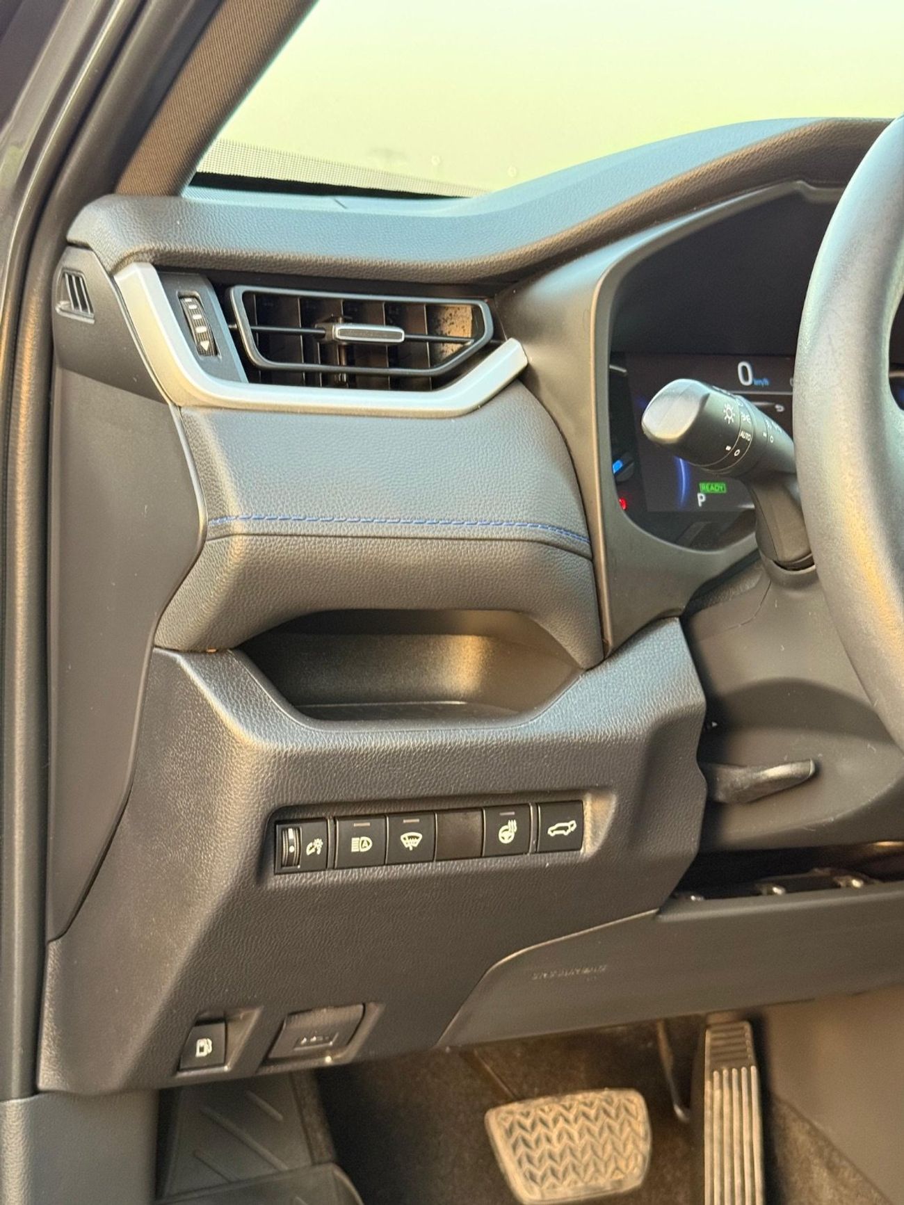 تويوتا راف ٤ XSE Hybrid Full Option