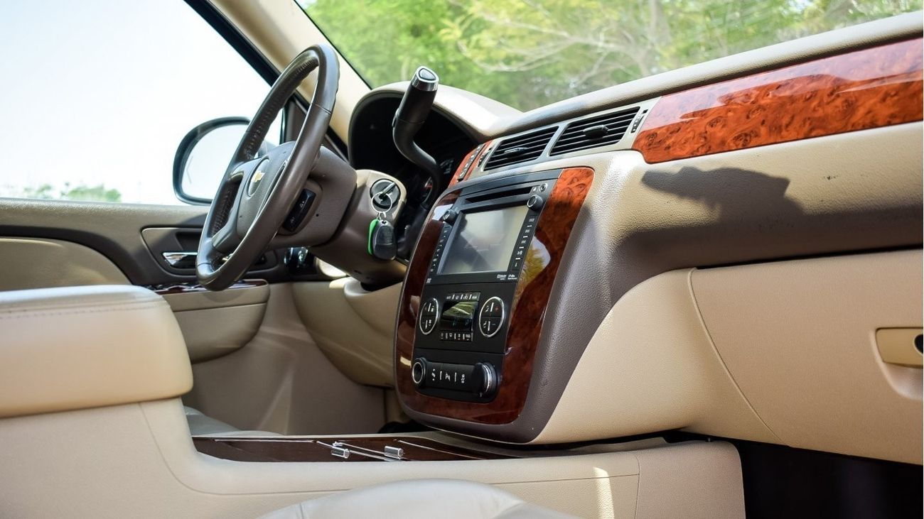 Chevrolet Suburban LTZ