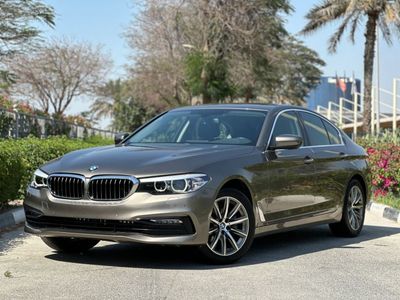 بي أم دبليو 520i Joy Edition 2.0L BMW 520i / V4 / GCC / 2019 / Single Owner / Perfect Condition/ 1,390 Dirhams Monthl