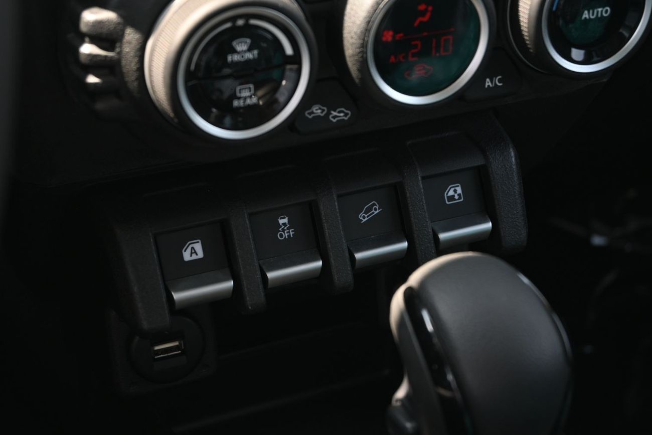 سوزوكي جيمني Suzuki Jimny 1.5L Petrol 4WD, Model 2025 Color Ivory