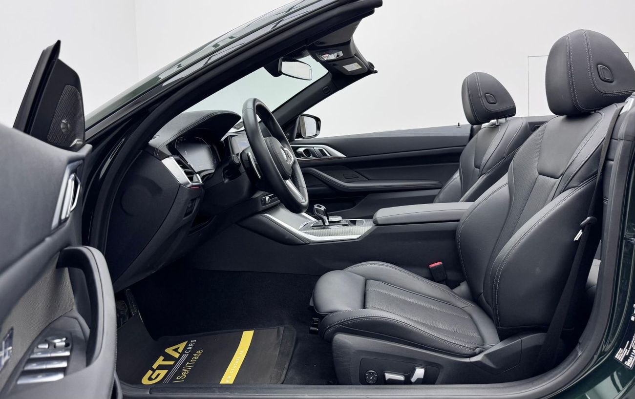 بي أم دبليو 420i 2023 BMW 420i M-Sport Convertible, February 2028 BMW Warranty + Service Contract, GCC
