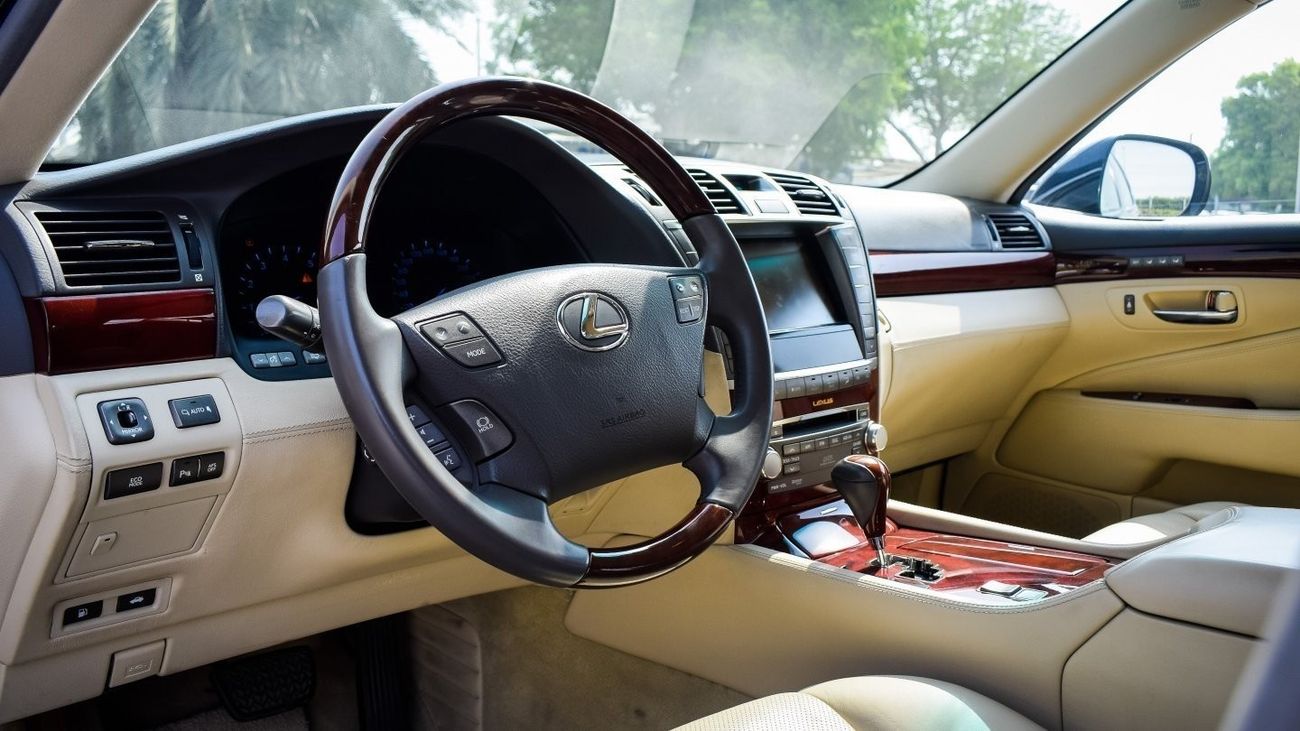 Lexus LS460 L