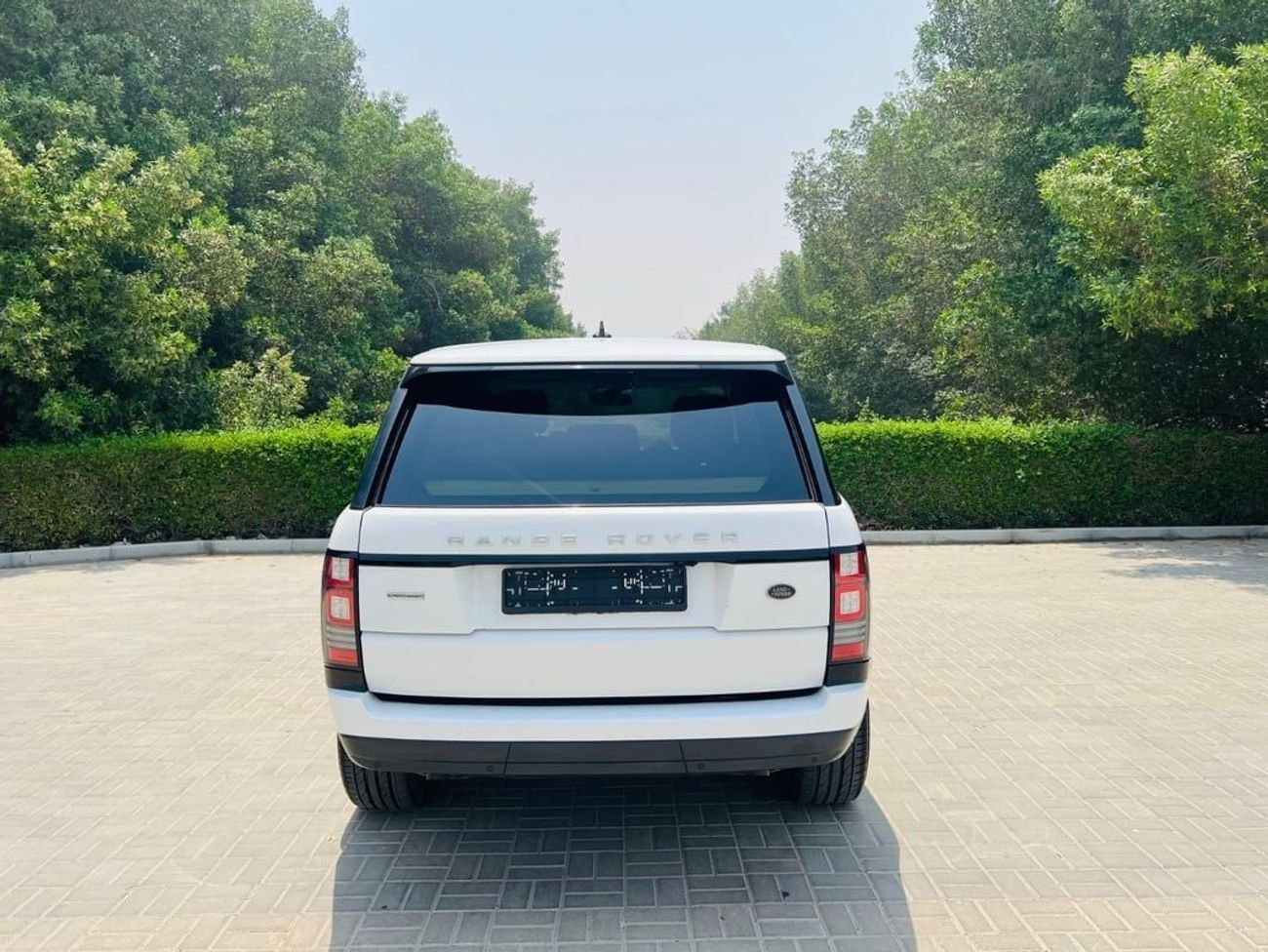 لاند روفر رينج روفر Supercharged 5.0L Range Rover Vogue (Supercharged)-2016- White (USA)