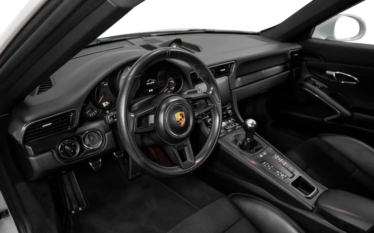 Porsche 911 GT3 Touring - Euro Spec
