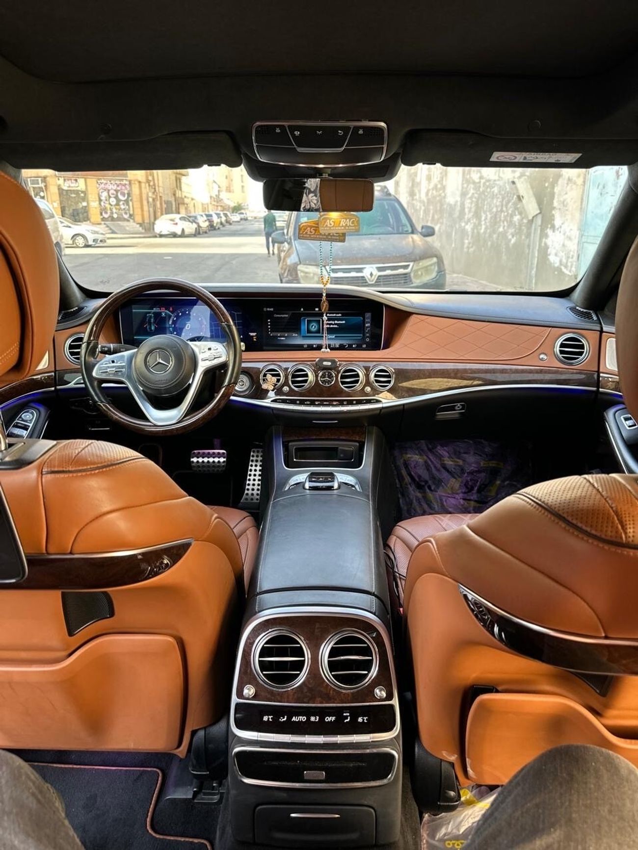 Mercedes-Benz S 560