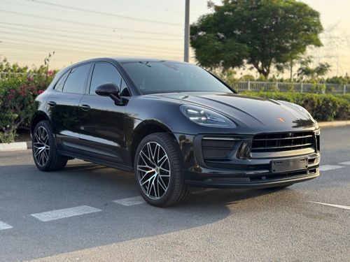 بورش ماكان Std 2.0L (252 HP) GCC SPEC UNDER WARRANTY NEAT AND CLEAN