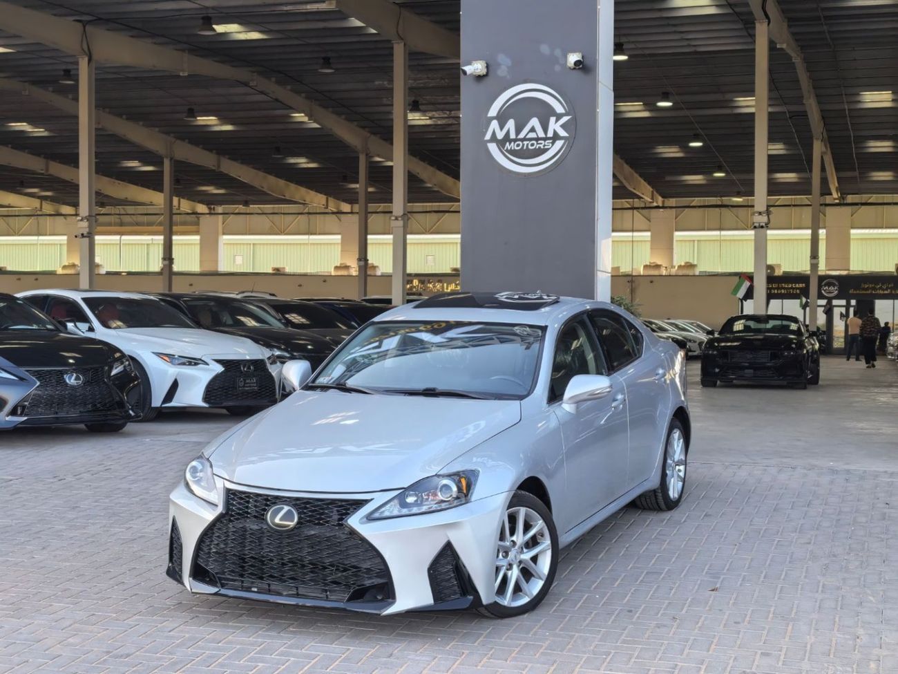 لكزس IS 250 F Sport 2.5L 2.5L V6 / F-SPORT KIT / FULL OPTION / COOLING SEATS / IN PERFECT CONDITION