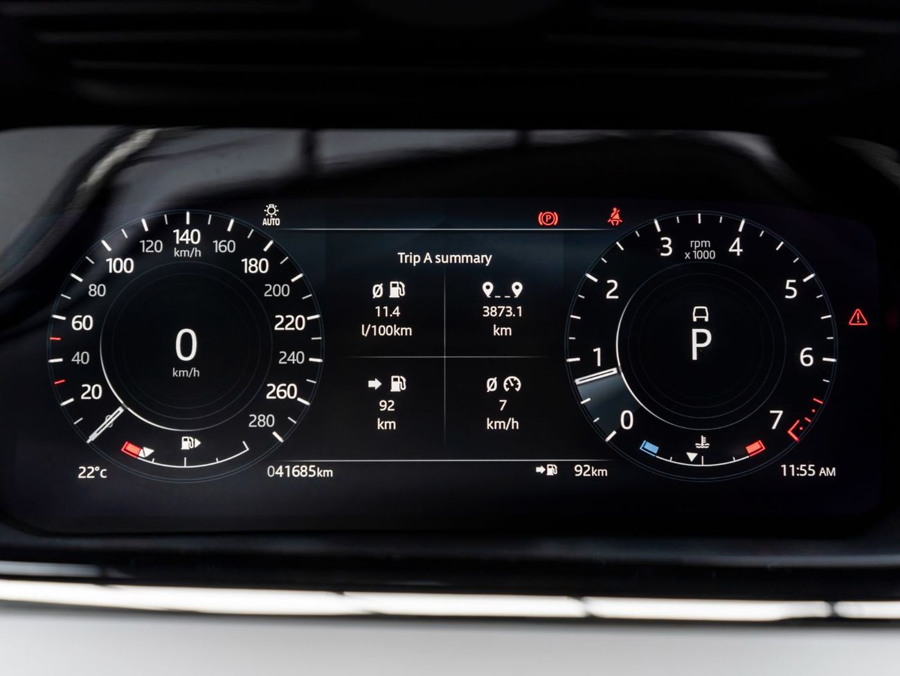 لاند روفر رانج روفر إيفوك P200 R-Dynamic HSE 2.0L
