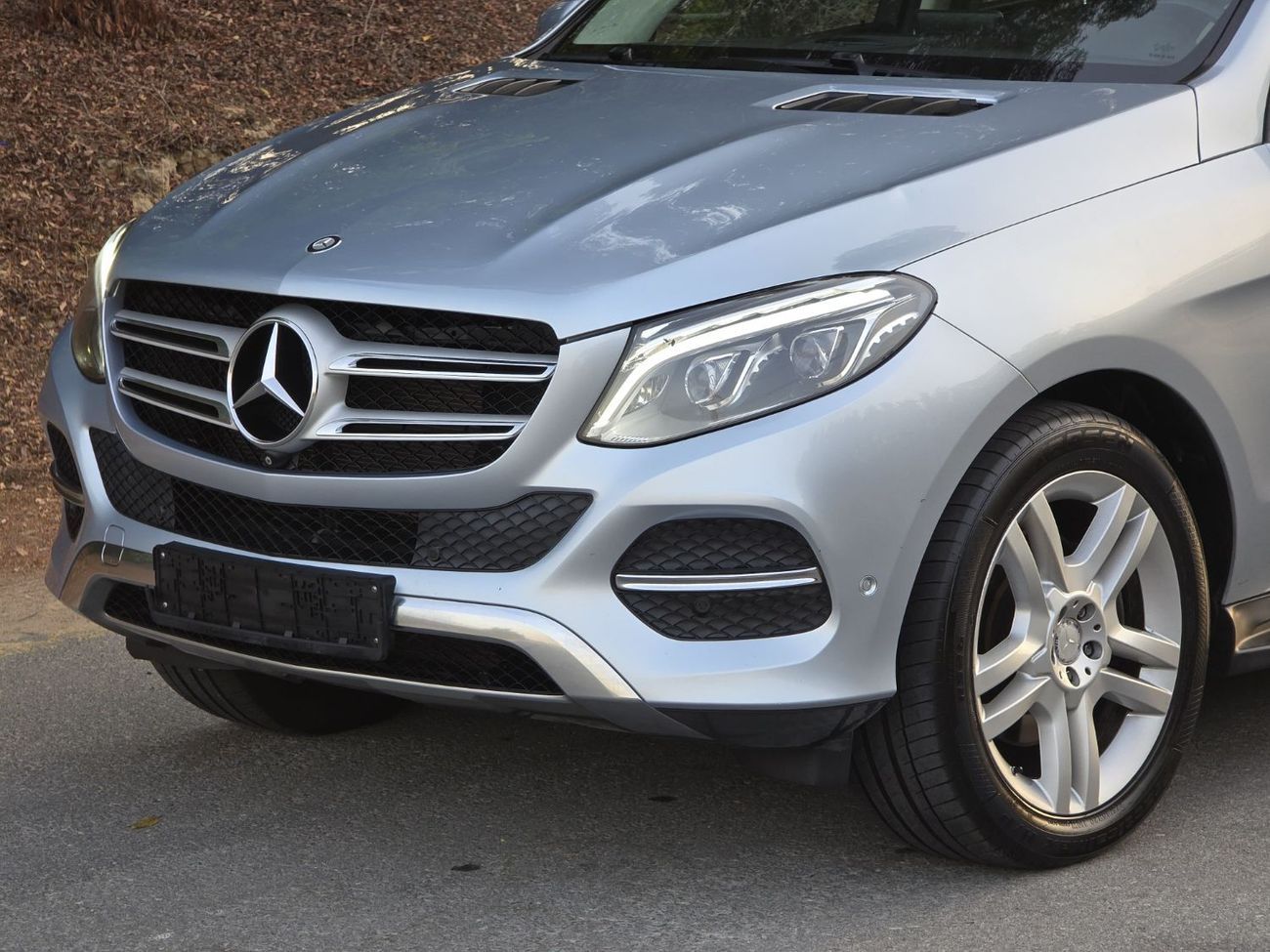 مرسيدس بنز GLE 400 Std 3.0L