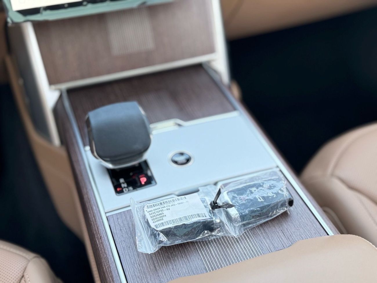 لاند روفر رينج روفر First Edition P530 4.4L