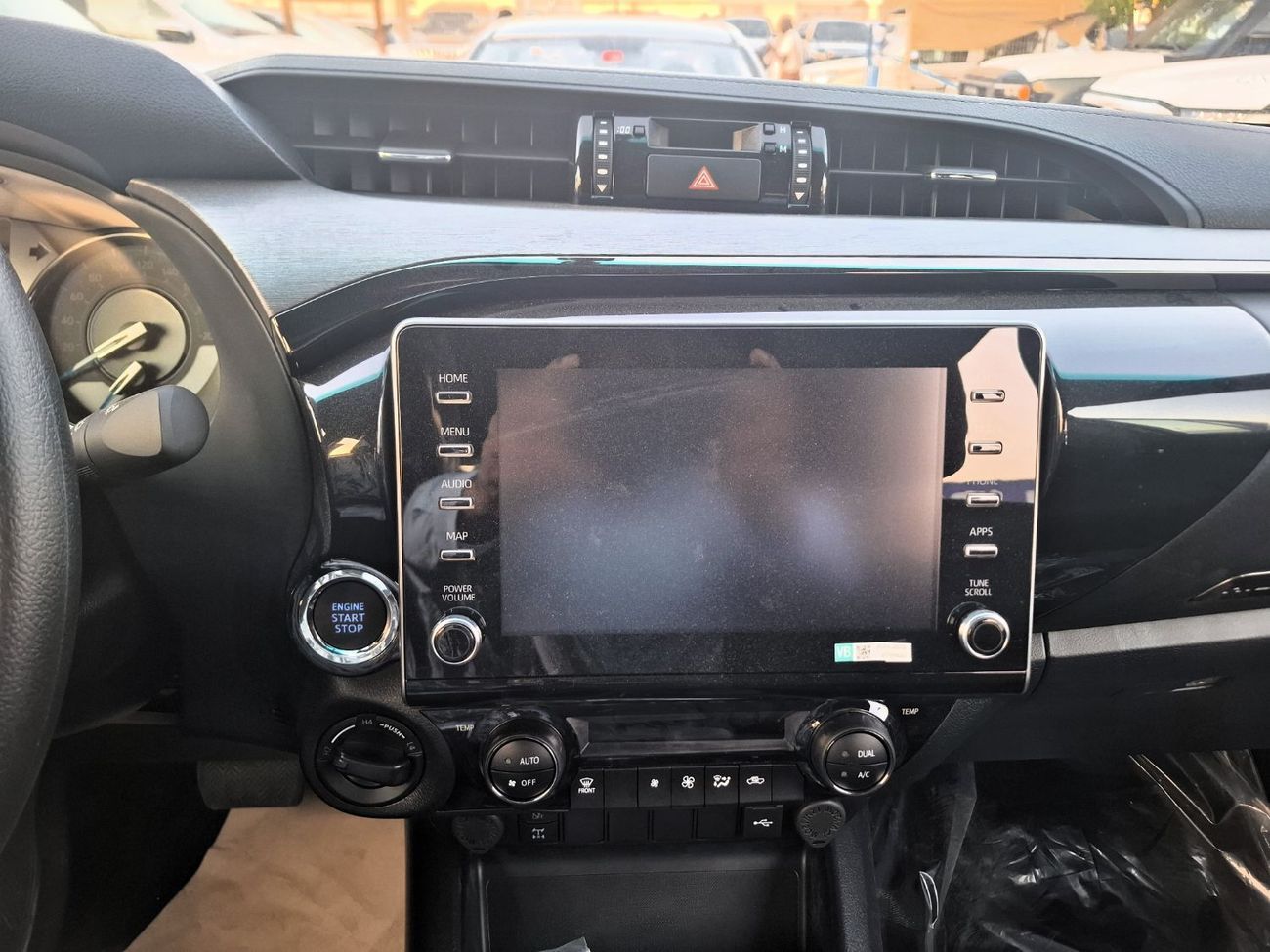 تويوتا هيلوكس Adventure 4.0L