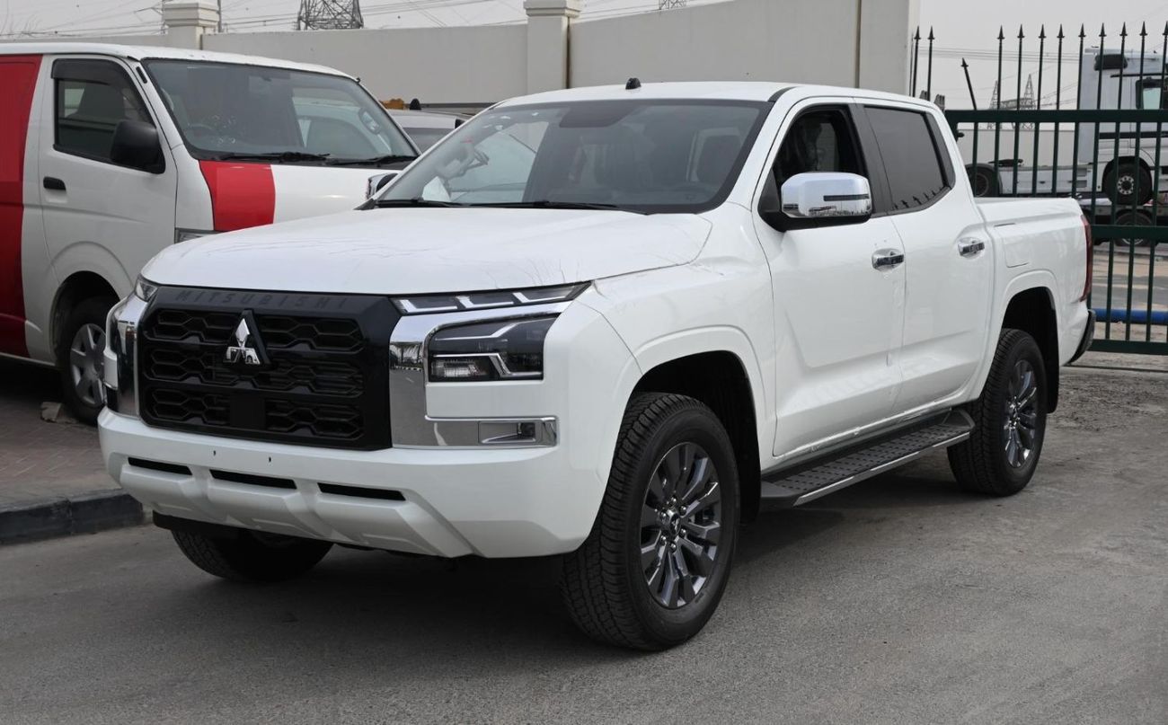 ميتسوبيشي L200 SPORTERO 2.4L DIESEL DCAB 4WD 6AT GLS FULL OPTION