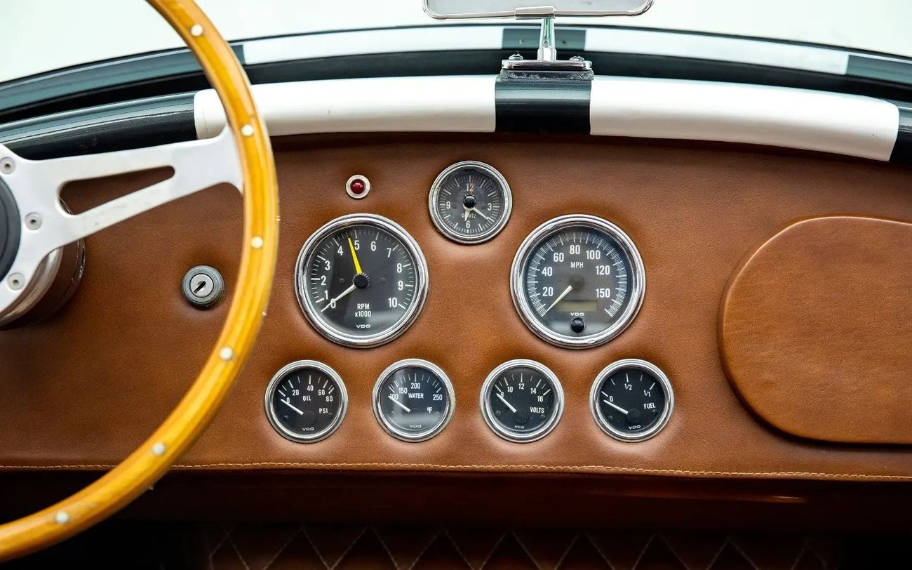 Ford Shelby Cobra - US Spec