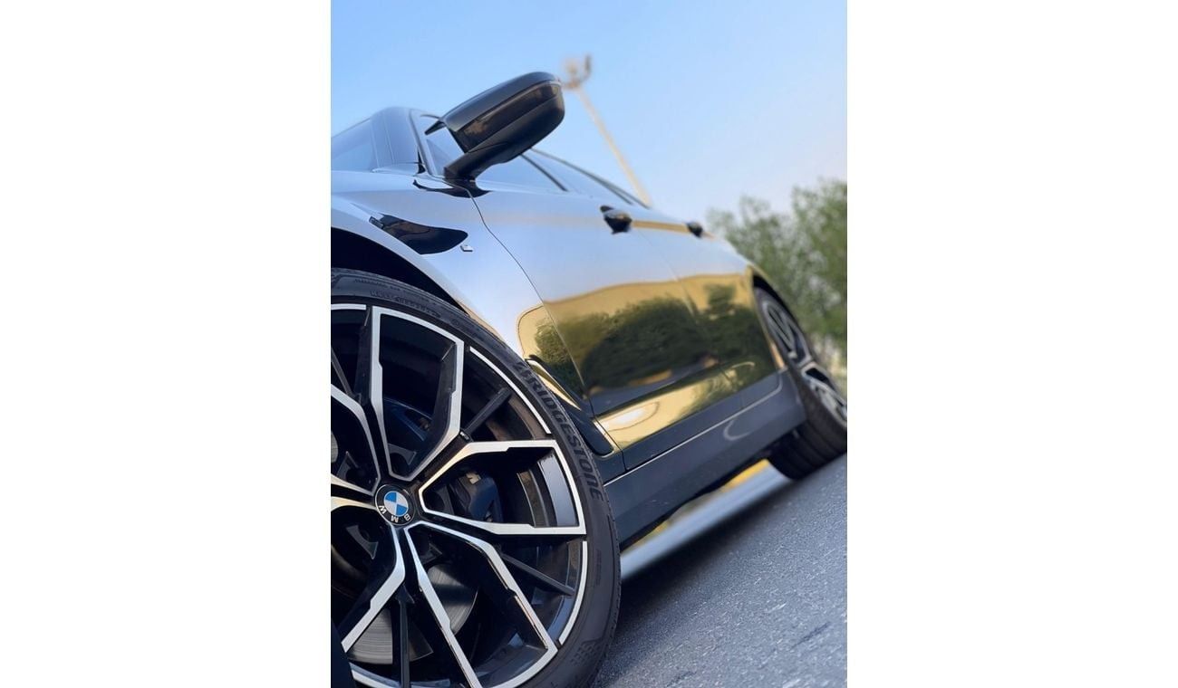 بي أم دبليو 520i M Sport Comfort 2.0L M5 KIT / 20" BREYTON RIM / M PERF BRAKES / IN PERFECT CONDITION