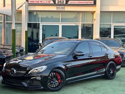 Mercedes-Benz C 63 AMG Std 4.0L Sedan