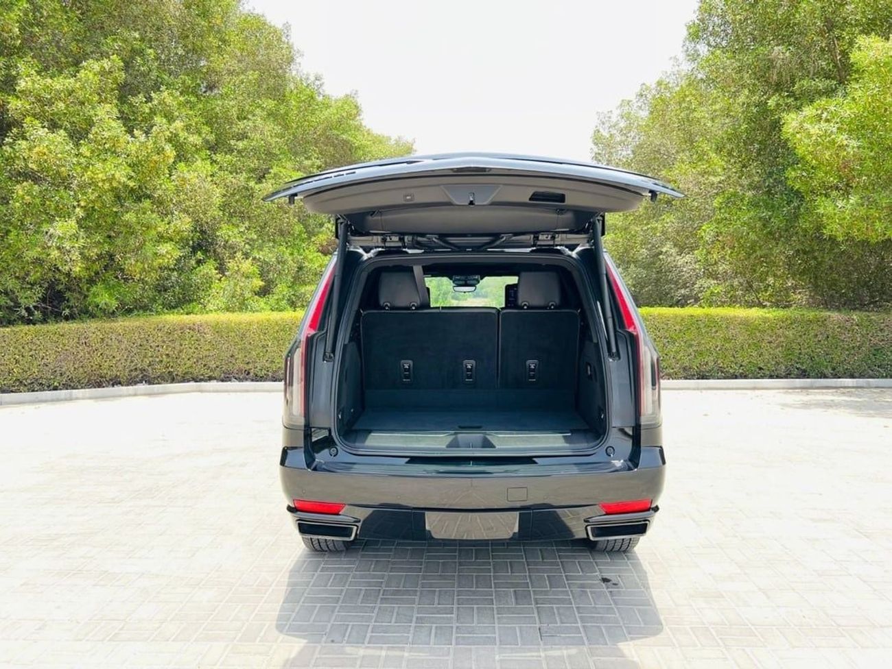 كاديلاك إسكالاد Sport Platinum 6.2L 4WD