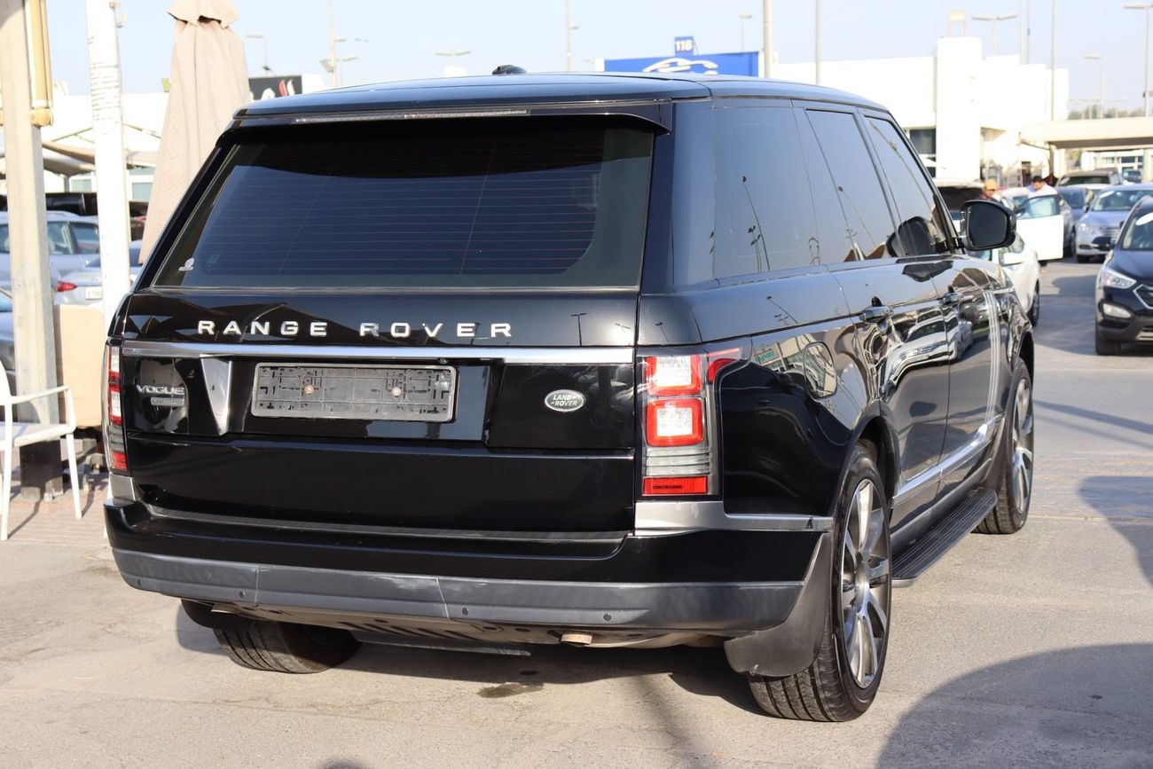 Land Rover Range Rover Supercharged 5.0L Range Rover HSE Supercharged/ 2015/ GCC / Free Accident