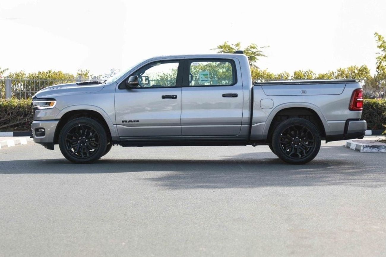 RAM 1500 2025 RAM 1500 LIMITED "Night Edition" 3.0L V6 - GCC - BILLET SILVER inside Black | Export Only
