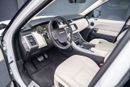 لاند روفر رينج روفر سبورت SE 3.0L 3,810x48 • 0% DP • 2017 Range Rover Sport SE • Warranty Available • GCC •