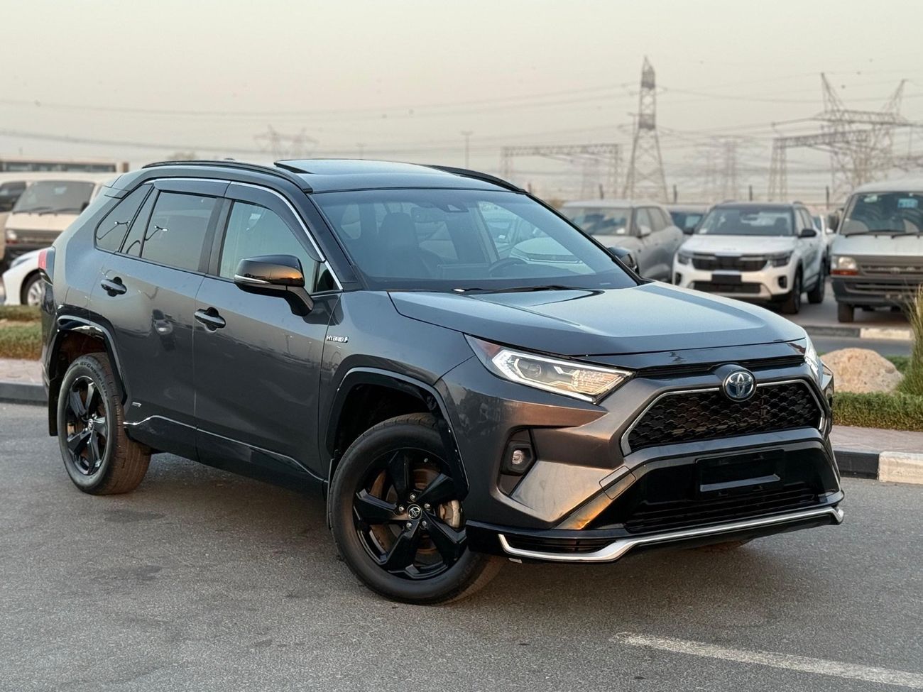 تويوتا راف ٤ XSE Hybrid Full Option