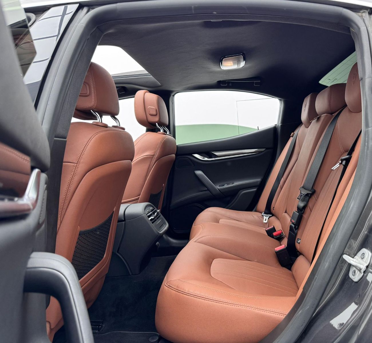 مازيراتي جيبلي GT Hybrid 2.0L 2022 Maserati Ghibli GT, Maserati Warranty Dec 2025, Maserati Service History , GCC