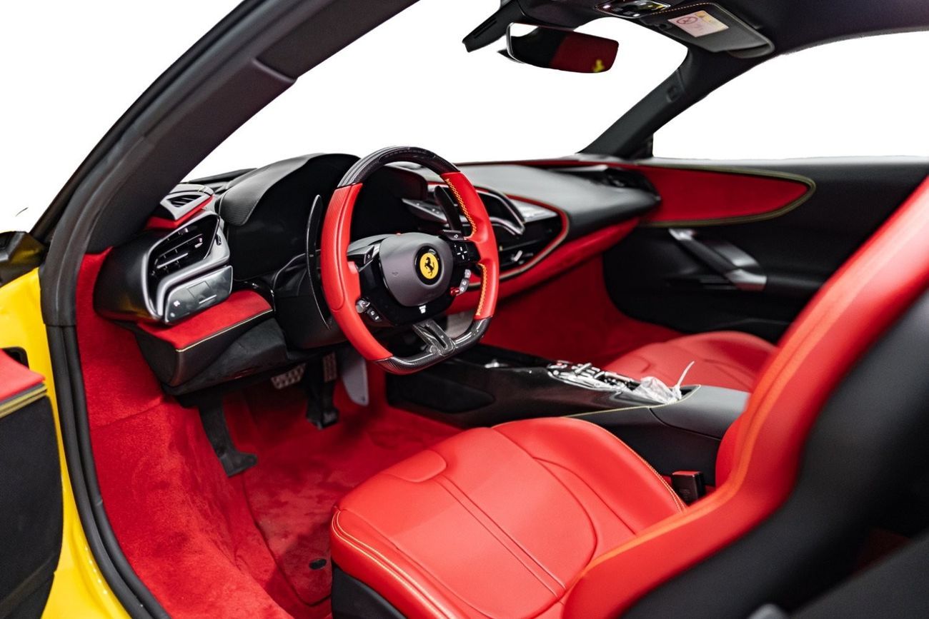 Ferrari SF90 Stradale SF90 STRADALE | 2 YEARS WARRANTY AND SERVICE PACKAGE | CARBON INTERIOR | TWO-TONE BODYWORK