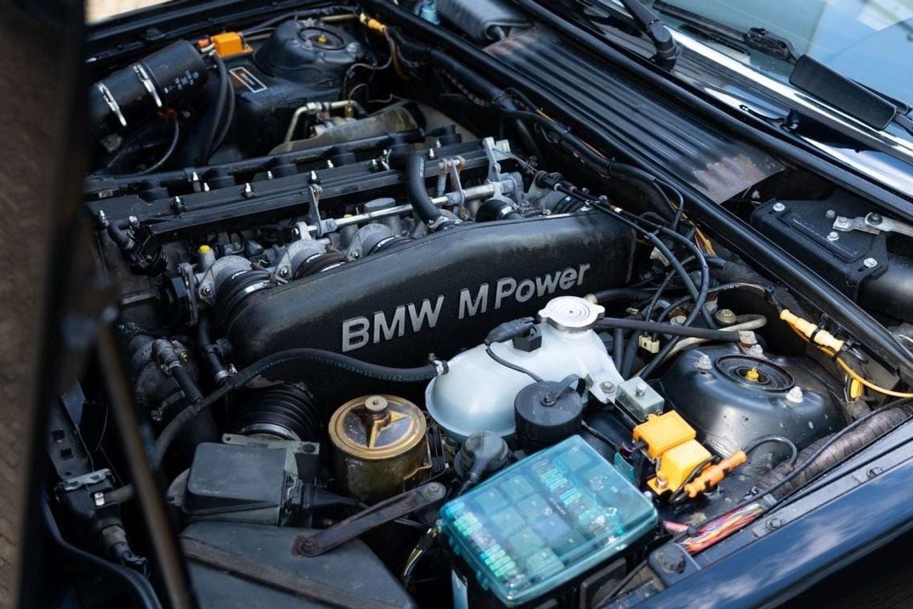 BMW M6 E24 M6 S38B35
