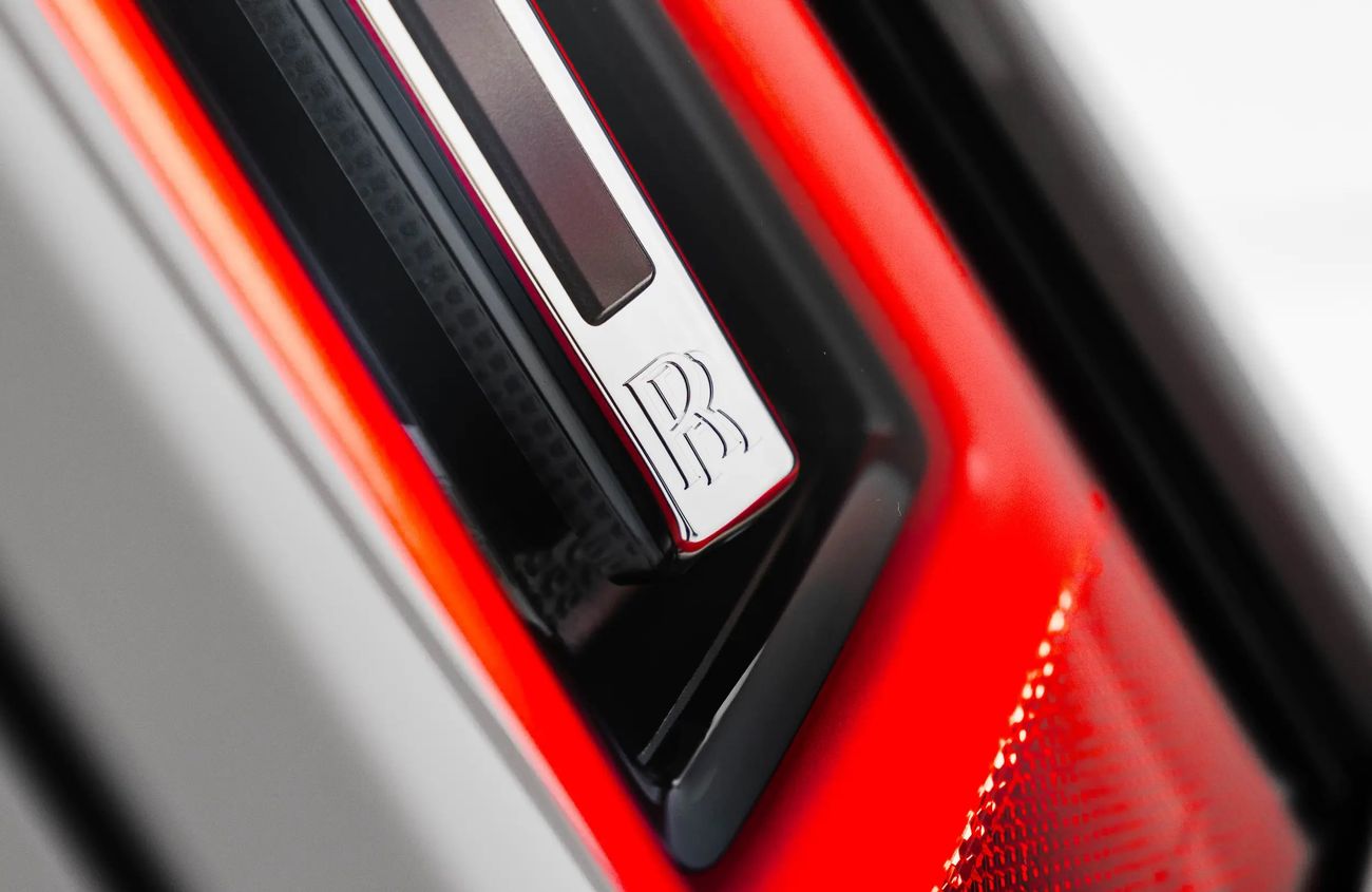Rolls-Royce Cullinan 6.75L V12 Twin-Turbocharged Engine