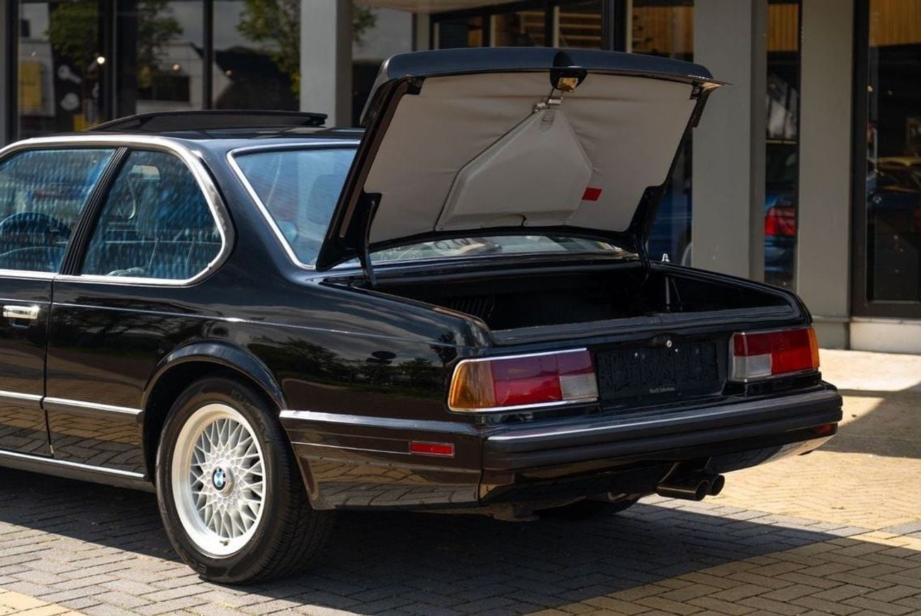BMW M6 E24 M6 S38B35