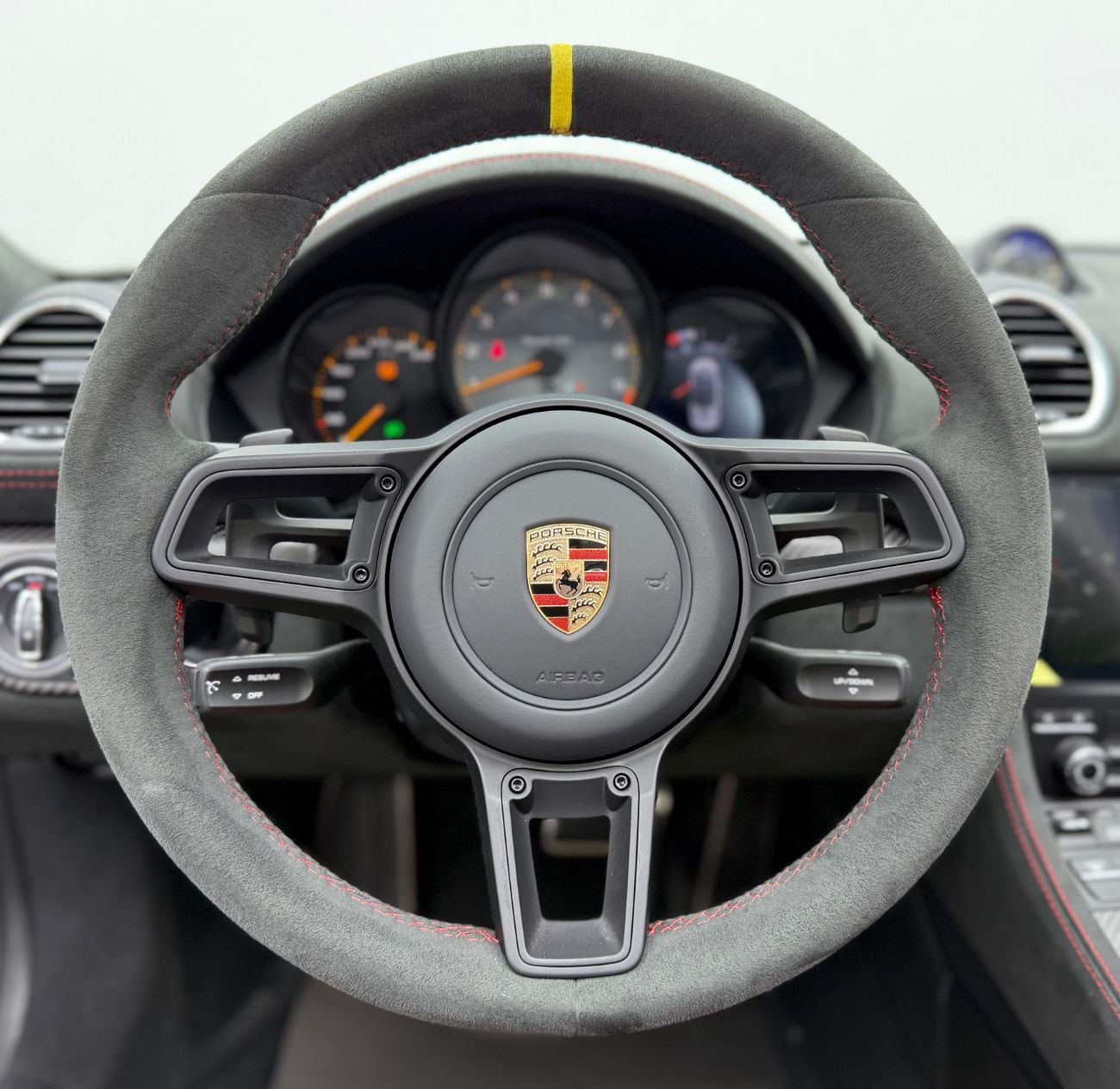 بورش 718 سبيدر RS 2024 Porsche 718 Spyder GT4 RS Weissach Pack, 2026 Porsche Warranty, Very Low Km, GCC