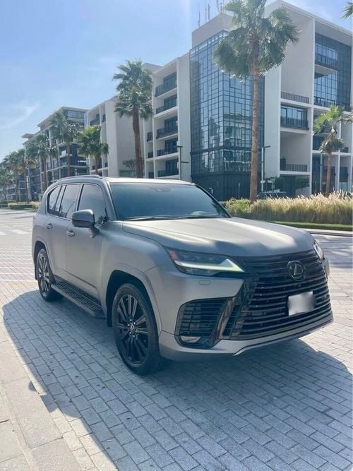 لكزس LX 600 Signature 3.5L