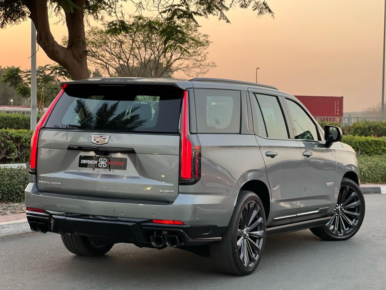 كاديلاك إسكالاد Escalade-V 6.2L