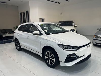 بي واي دي e2