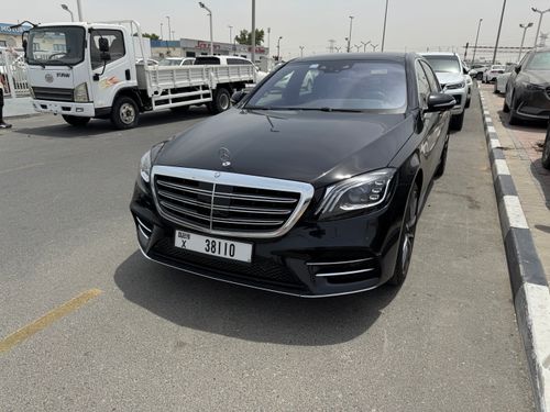 Mercedes-Benz S 560