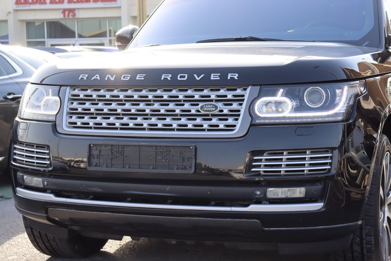 Land Rover Range Rover Supercharged 5.0L Range Rover HSE Supercharged/ 2015/ GCC / Free Accident