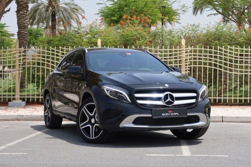 مرسيدس بنز GLA 250 Std 2.0L (211 HP)